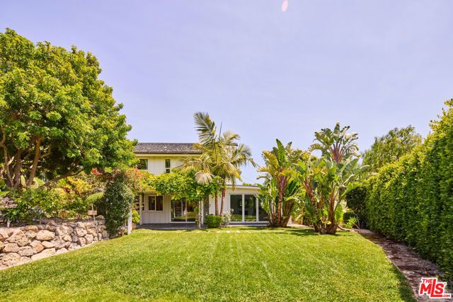 6363 Zumirez Drive, Malibu, CA 90265