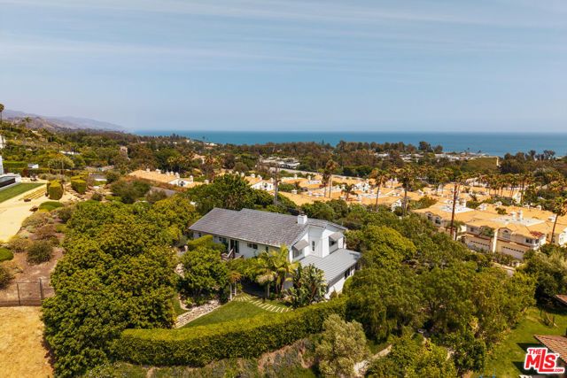6363 Zumirez Drive, Malibu, CA 90265