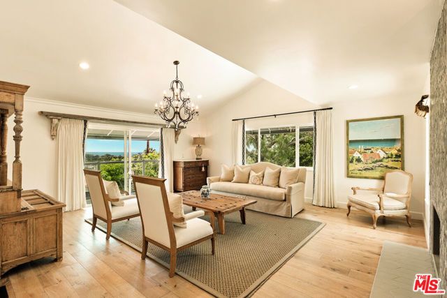6363 Zumirez Drive, Malibu, CA 90265