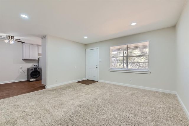 2411 S 5th ST, Austin, TX 78704