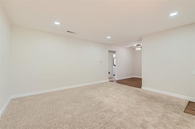 2411 S 5th ST, Austin, TX 78704
