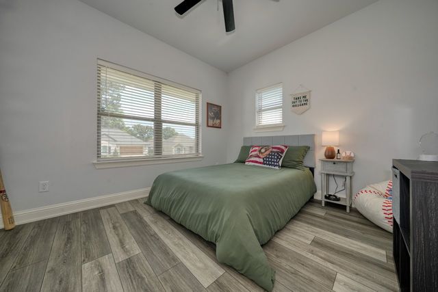 108 Hay Meadow Drive, Winona, TX 75792