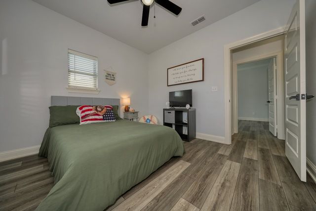 108 Hay Meadow Drive, Winona, TX 75792