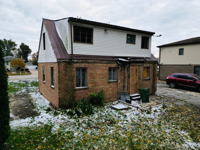 9316 Sayre Avenue, Oak Lawn, IL 60453