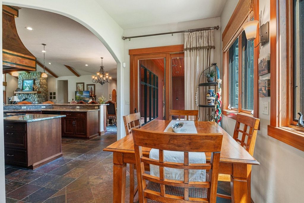 526 Roop Rd, Cocolalla, ID 83813 photo 17