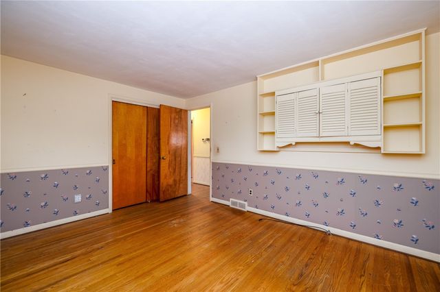 282 Straub Road, Greece, NY 14626