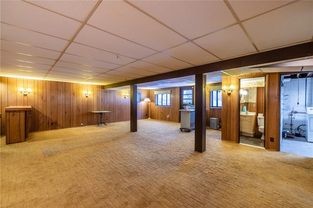 282 Straub Road, Greece, NY 14626