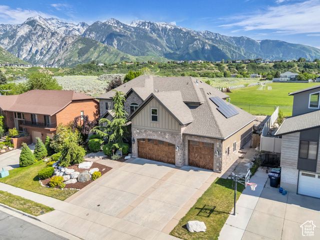 2894 E COBBLEMOOR LN, Sandy, UT 84093