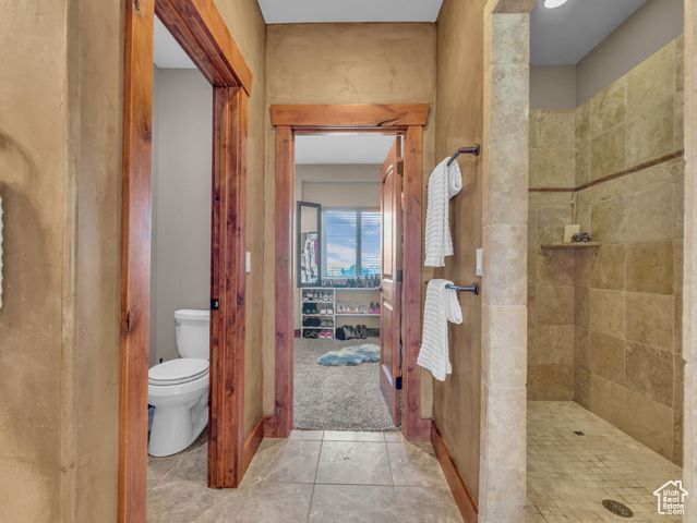 2894 E COBBLEMOOR LN, Sandy, UT 84093