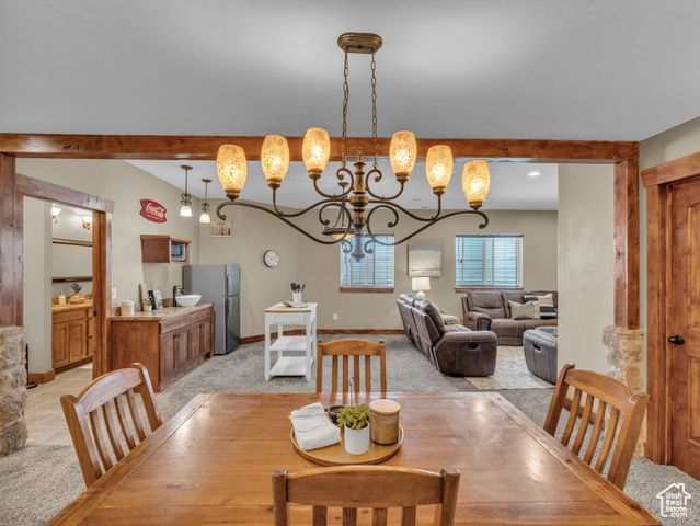 2894 E COBBLEMOOR LN, Sandy, UT 84093