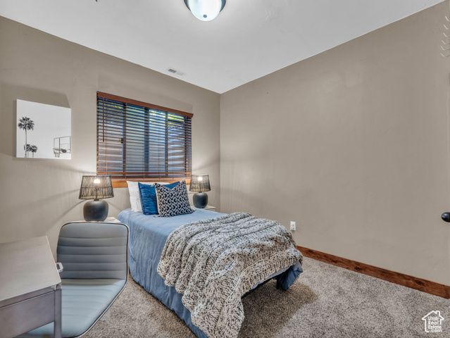 2894 E COBBLEMOOR LN, Sandy, UT 84093