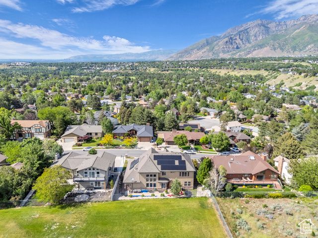 2894 E COBBLEMOOR LN, Sandy, UT 84093