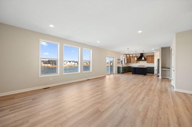 17961 Hidden Creek Trail, Lakeville, MN 55044