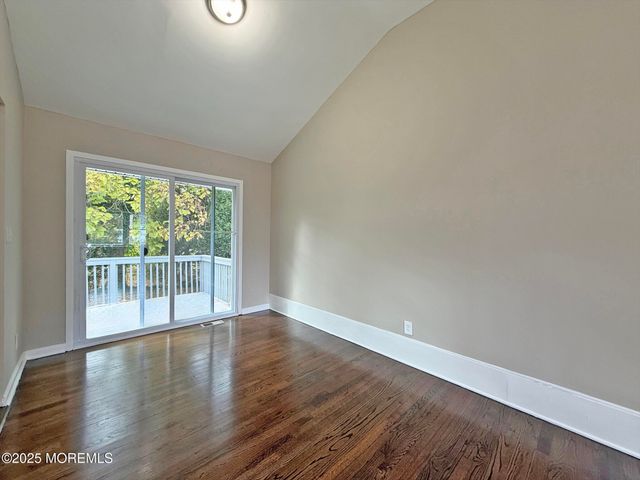 9 Hillview Drive, Neptune Township, NJ 07753