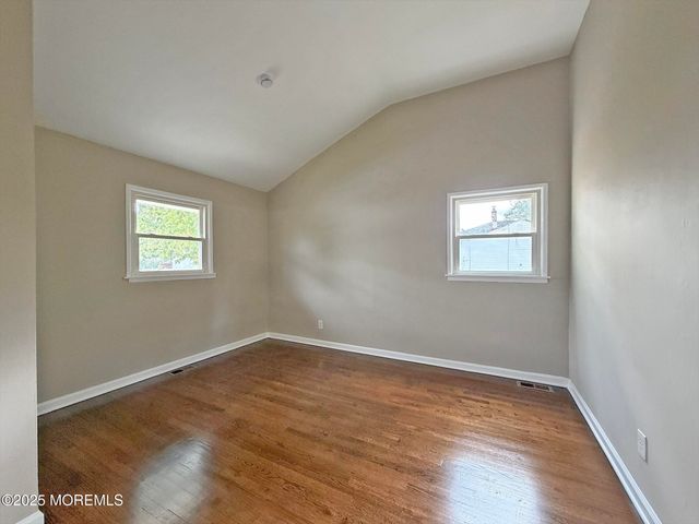 9 Hillview Drive, Neptune Township, NJ 07753