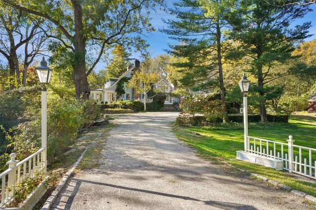 19 Winfield Avenue, Harrison, NY 10528