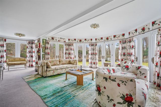 19 Winfield Avenue, Harrison, NY 10528