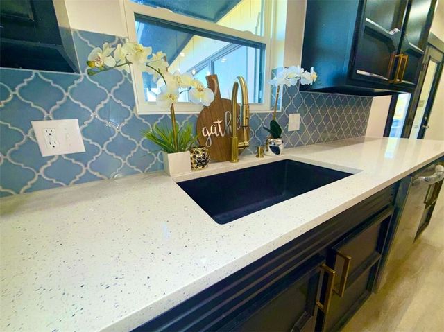 303 S Promenade Boulevard, Rogers, AR 72758