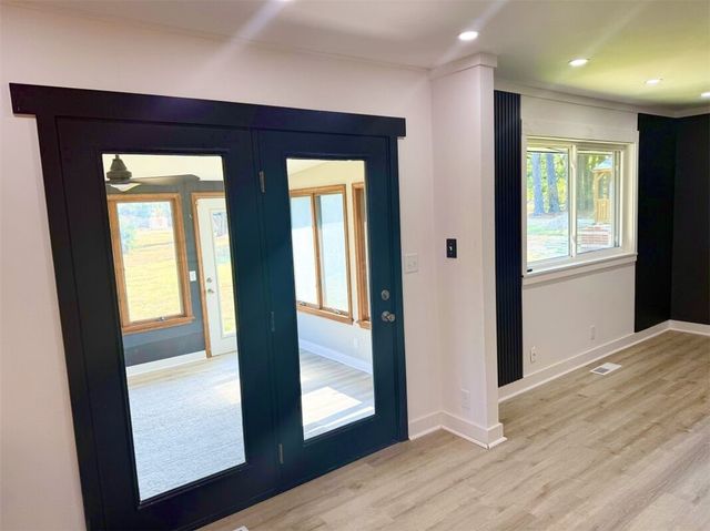 303 S Promenade Boulevard, Rogers, AR 72758