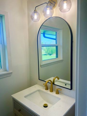 303 S Promenade Boulevard, Rogers, AR 72758