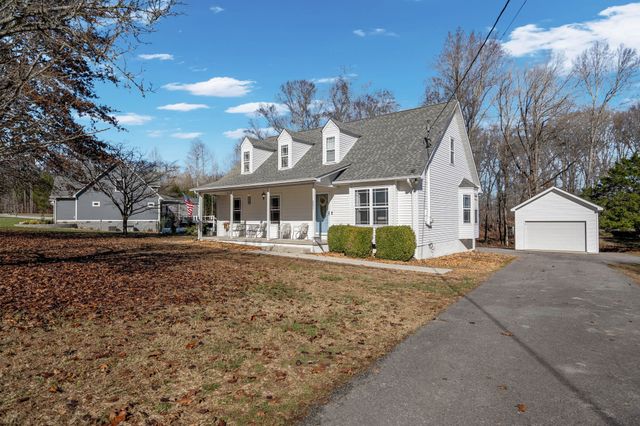 321 Perrys Pl, Lynchburg, TN 37352