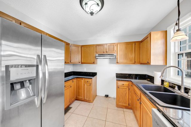 321 Perrys Pl, Lynchburg, TN 37352