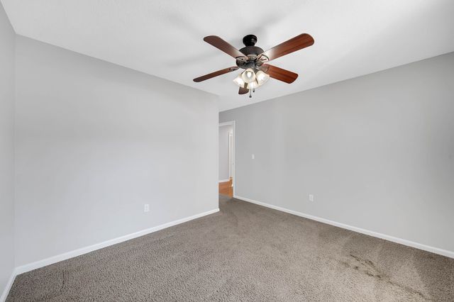 321 Perrys Pl, Lynchburg, TN 37352