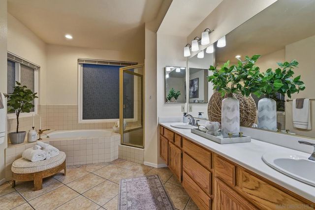 11037 Caminito Vista Pacifica, San Diego, CA 92131