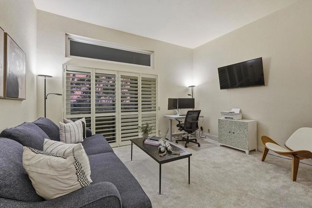 11037 Caminito Vista Pacifica, San Diego, CA 92131