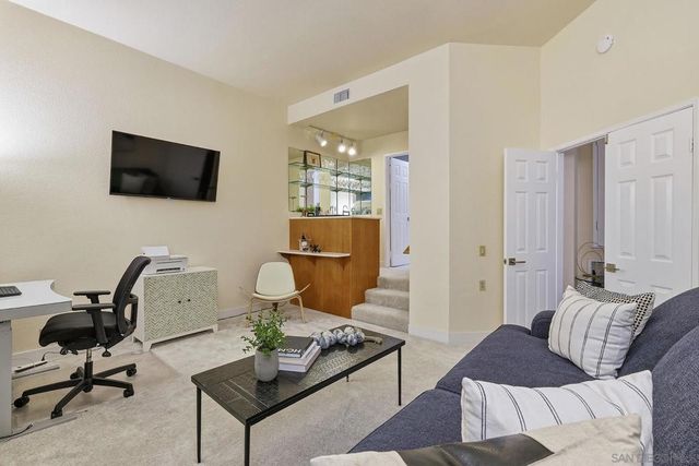 11037 Caminito Vista Pacifica, San Diego, CA 92131
