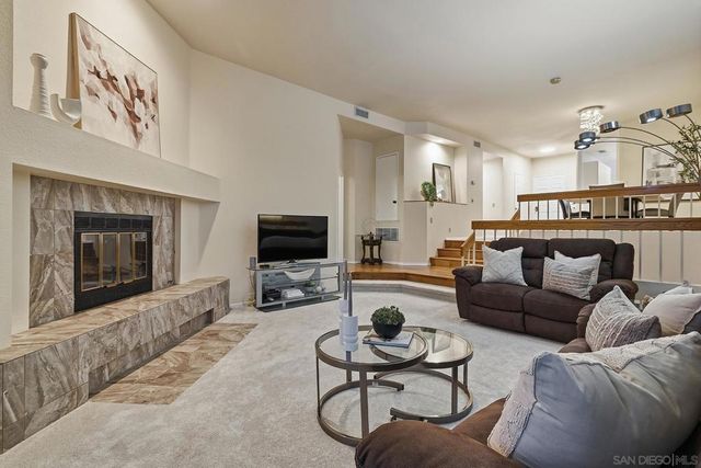11037 Caminito Vista Pacifica, San Diego, CA 92131