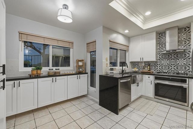 11037 Caminito Vista Pacifica, San Diego, CA 92131