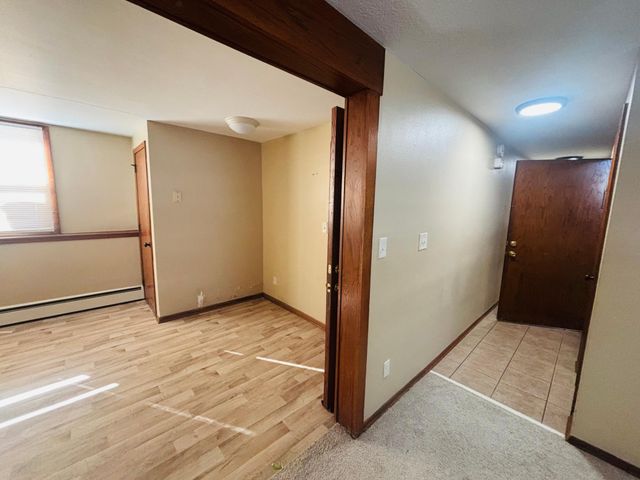 1596 Mclean Avenue, Saint Paul, MN 55106