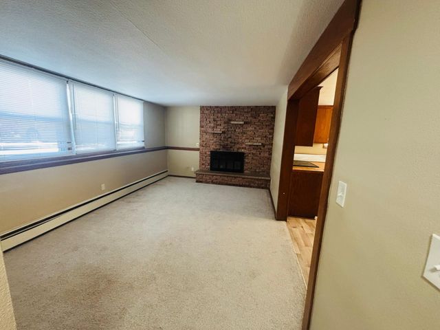 1596 Mclean Avenue, Saint Paul, MN 55106