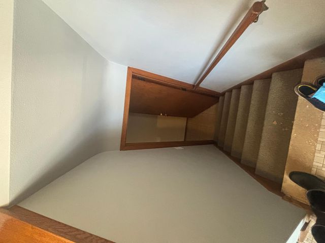 1596 Mclean Avenue, Saint Paul, MN 55106