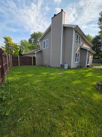 1591 Monterey Court, Gurnee, IL 60031