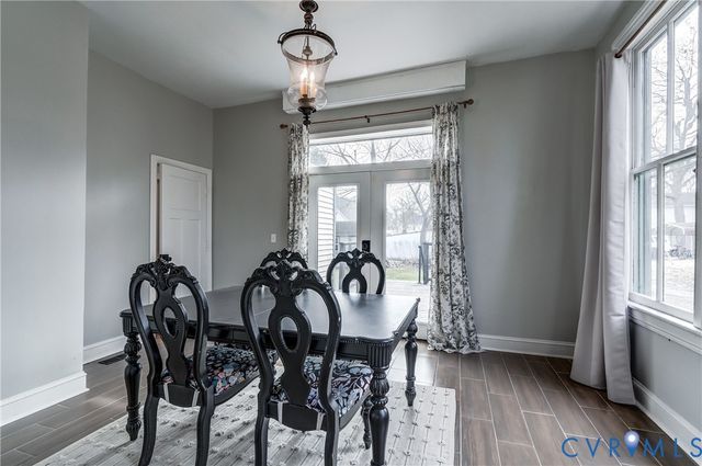 418 4th St, West Point, VA 23181