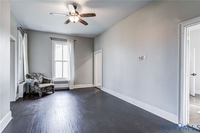 418 4th St, West Point, VA 23181