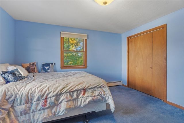 59 Iroquois Street, Worcester, MA 01602