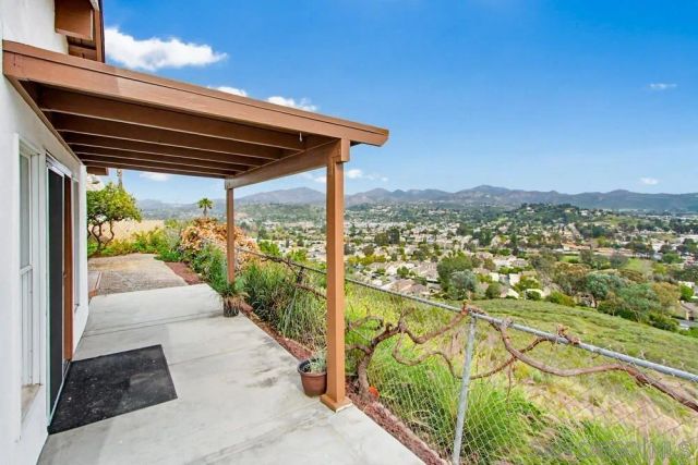 13483 Pequot, Poway, CA 92064