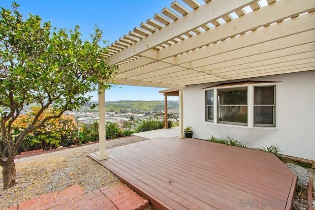 13483 Pequot, Poway, CA 92064