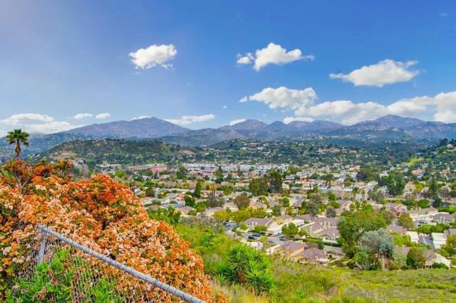 13483 Pequot, Poway, CA 92064