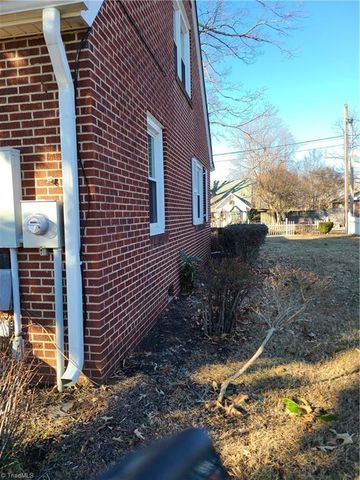 206 Moore Avenue, High Point, NC 27263