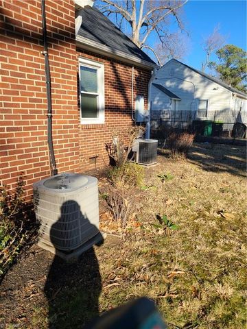 206 Moore Avenue, High Point, NC 27263