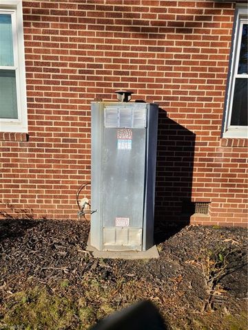 206 Moore Avenue, High Point, NC 27263