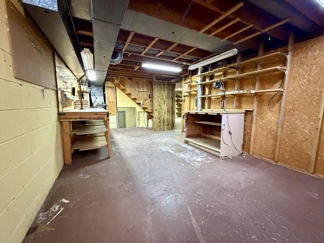 8541 W Mcmyron STREET, West Allis, WI 53214