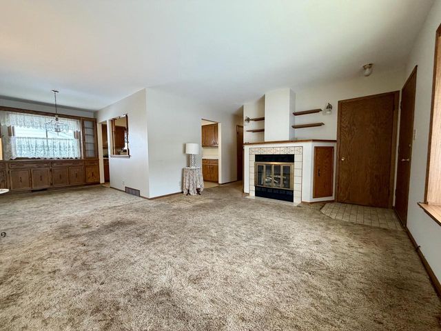 8541 W Mcmyron STREET, West Allis, WI 53214