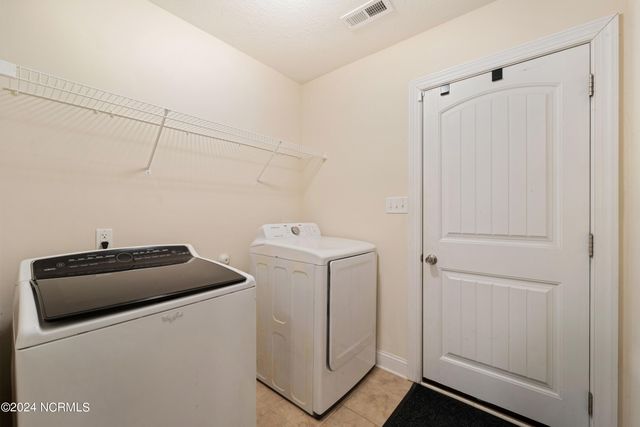 318 Old Snap Dragon Court, Jacksonville, NC 28546