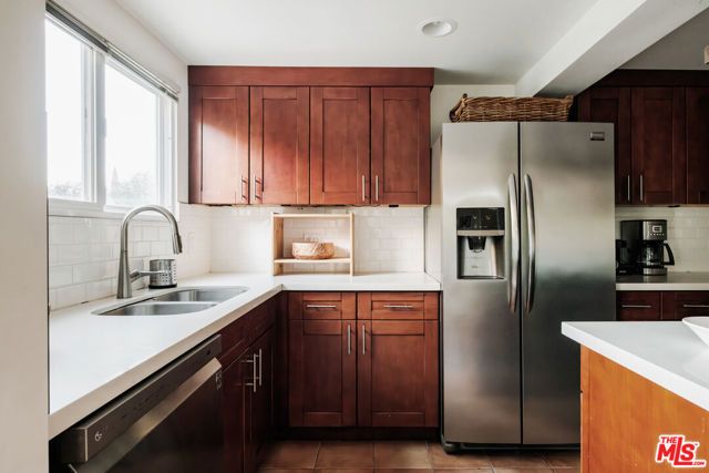 19511 Sunken Trail, Topanga (los Angeles), CA 90290