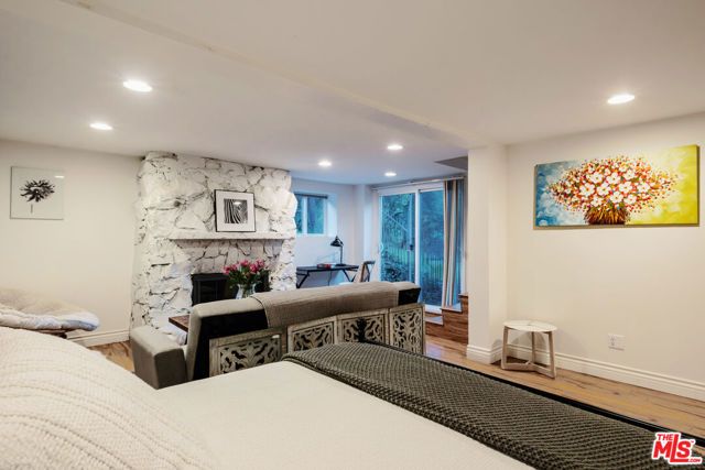 19511 Sunken Trail, Topanga (los Angeles), CA 90290